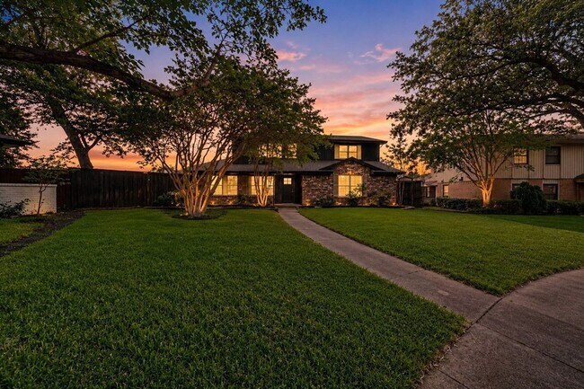 Foto del edificio - 2709 Oak Cir
