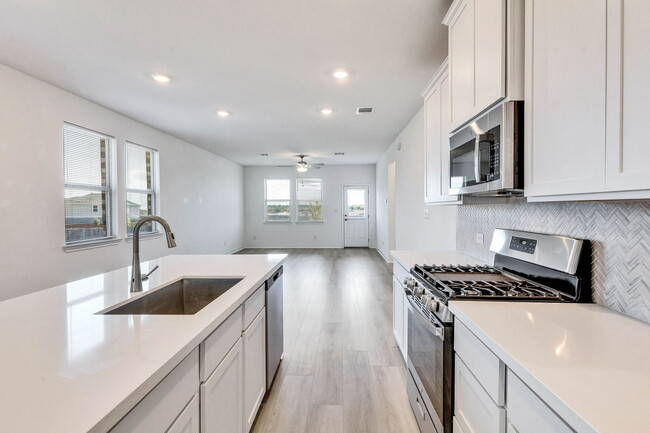 Building Photo - 200 Small Seed Dr