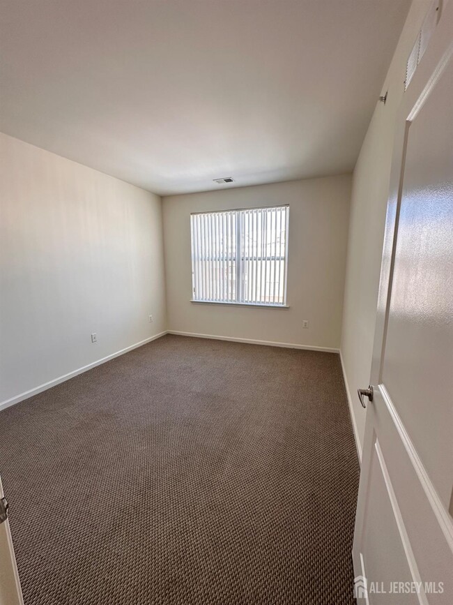 Foto del edificio - 365 Lehigh Ave