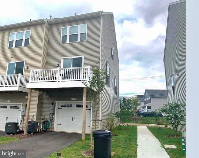 Foto del edificio - 7515 Mundell Rd