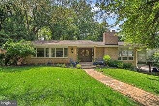 Building Photo - 7713 Arrowood Ct