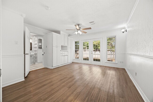 Foto del edificio - 12 Dewthread Ct