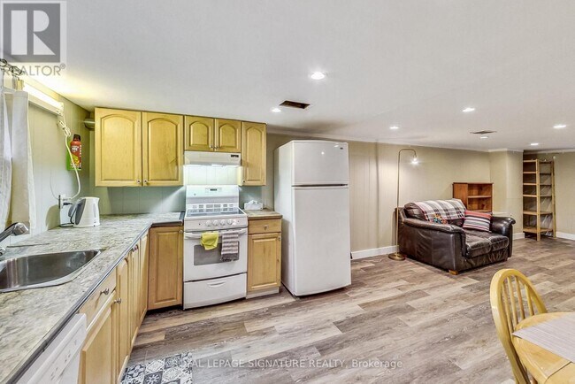 Photo du bâtiment - 1 Milne Ave