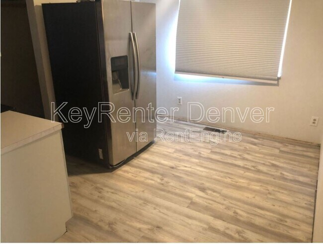 Foto del edificio - 6641 E 69th Ave