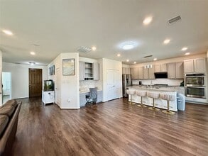 Building Photo - 5815 River Timber Trl