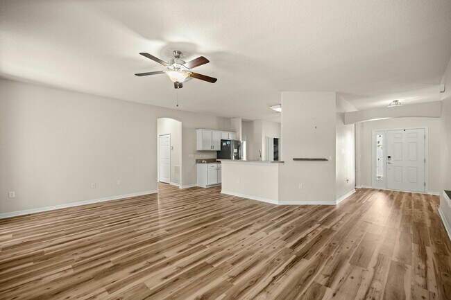 Foto del edificio - 3008 NE 24th Pl