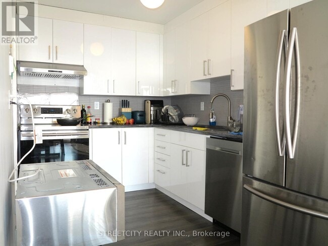 Photo du bâtiment - 30 Chapman Ct