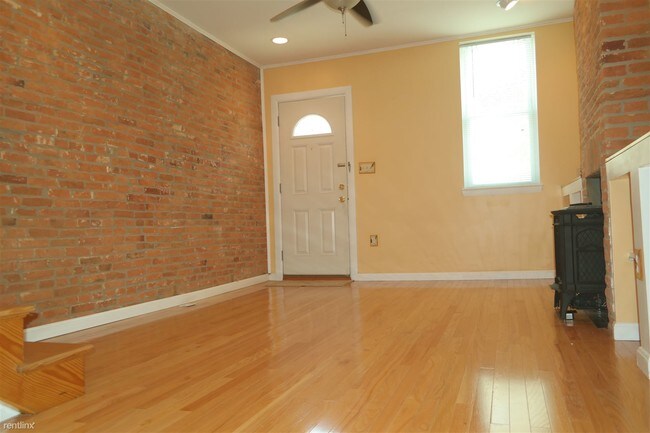 Building Photo - 3 br, 3.5 bath House - 1608 S Hanover St