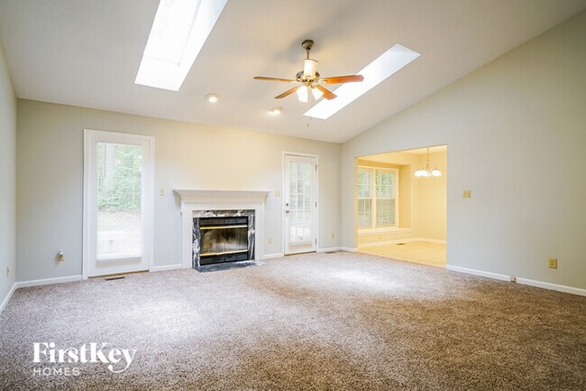 Foto del edificio - 5208 Wallingford Dr