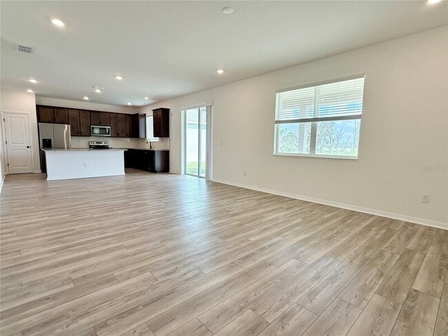 Building Photo - 9544 Sandy Bluffs Circle