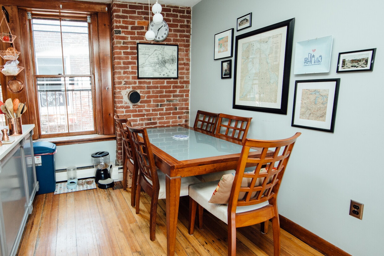 Exposed Brick - 4 Henchman St