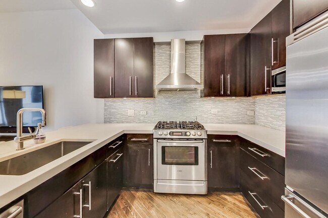 Foto del edificio - 1620 W Wabansia Ave