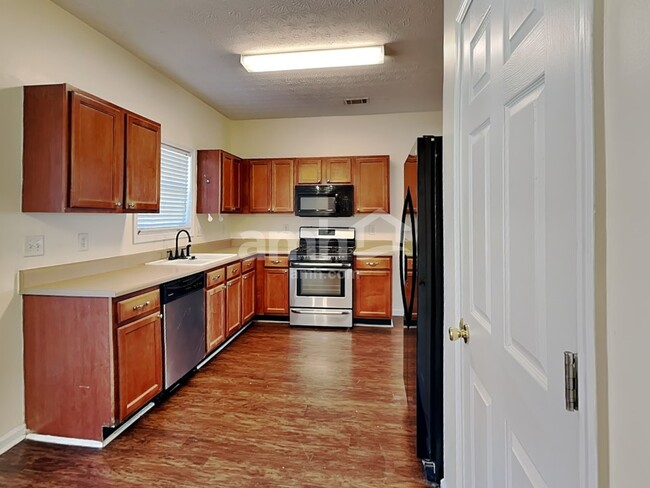 Foto del edificio - 1453 Whitaker Park Pl