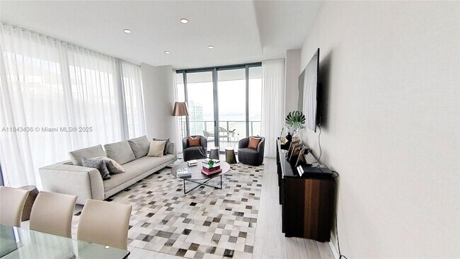 Foto del edificio - 480 NE 31st