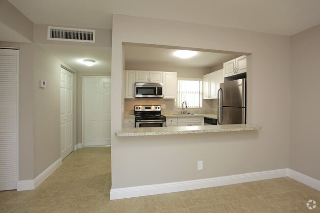 Kitchen - Villanova Apartments