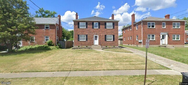 Foto del edificio - 4036 Homelawn Ave