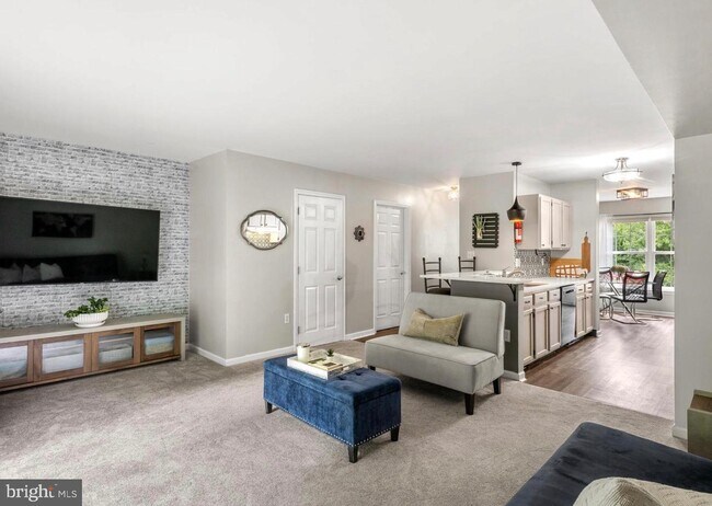 Foto del edificio - 327 Mt Pleasant St