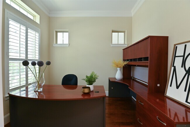 Foto del edificio - 11906 McNabb Ln