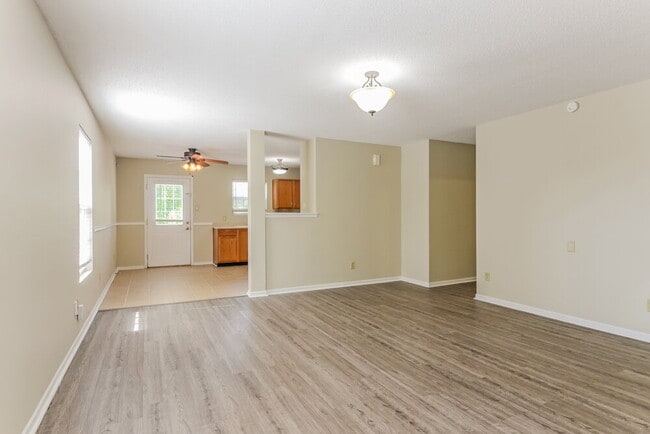 Building Photo - 1436 Alonzo Pl
