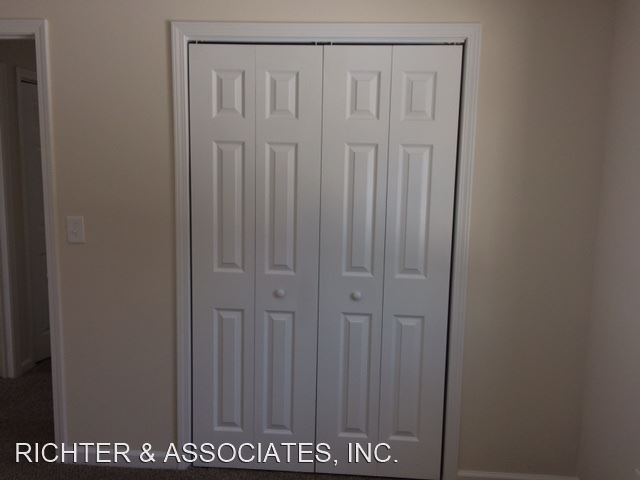 Foto del edificio - 2 br, 1 bath House - 9388 VALLEY VIEW DRIVE