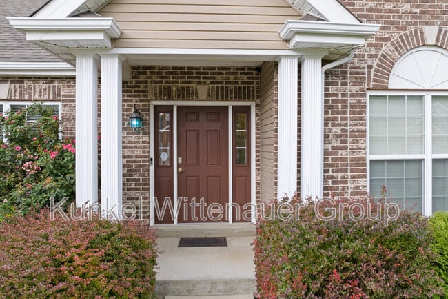 Photo - 105 Forest Oaks Dr House