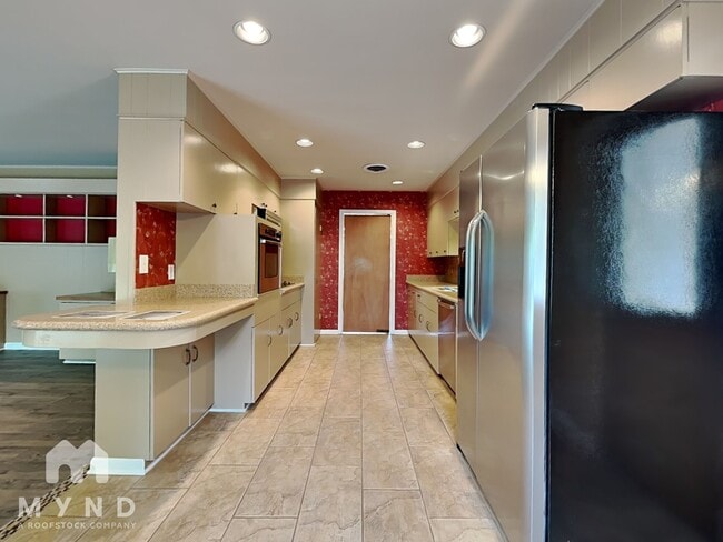 Foto del edificio - 7527 Quail Run Dr