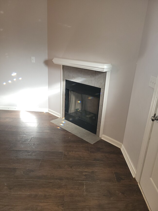 Building Photo - 40B Morrisday Ln