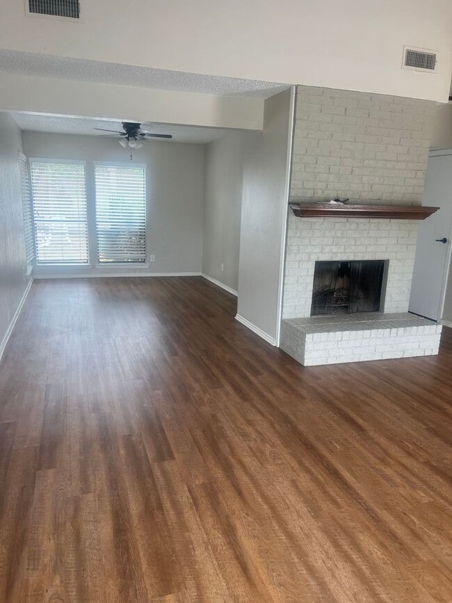 Photo - 7 Shasta Dr (Trophy Club, TX) House
