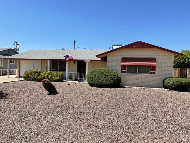 Building Photo - 11044 W Sun City Blvd