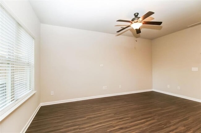 Photo - 195 Skipjack Ct Townhome