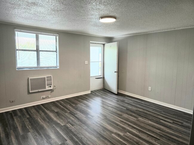 Building Photo - Century Square Apartments