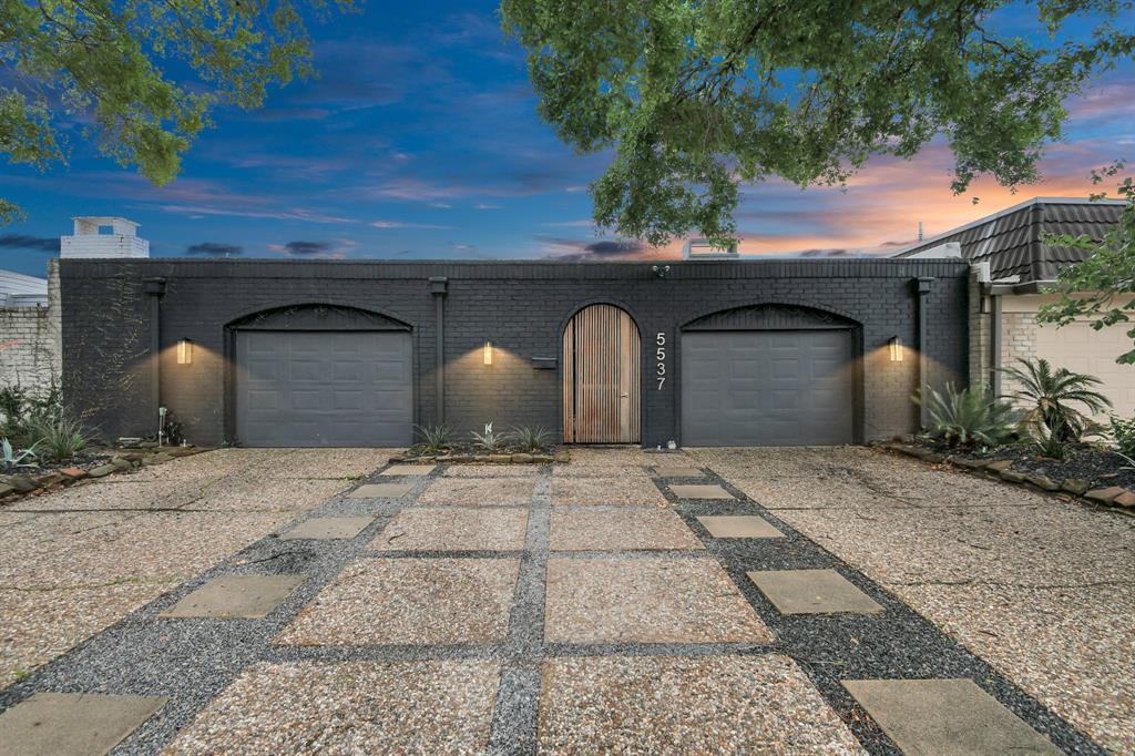 Foto principal - 5537 Shadow Crest St