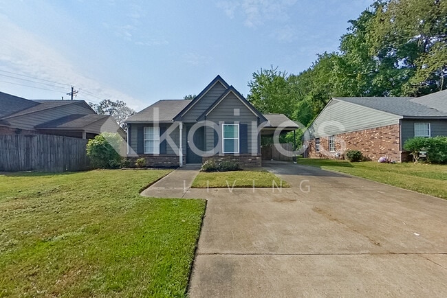 Building Photo - 495 Shady Grove Dr