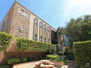 Building Photo - 2089 Chatsworth Blvd