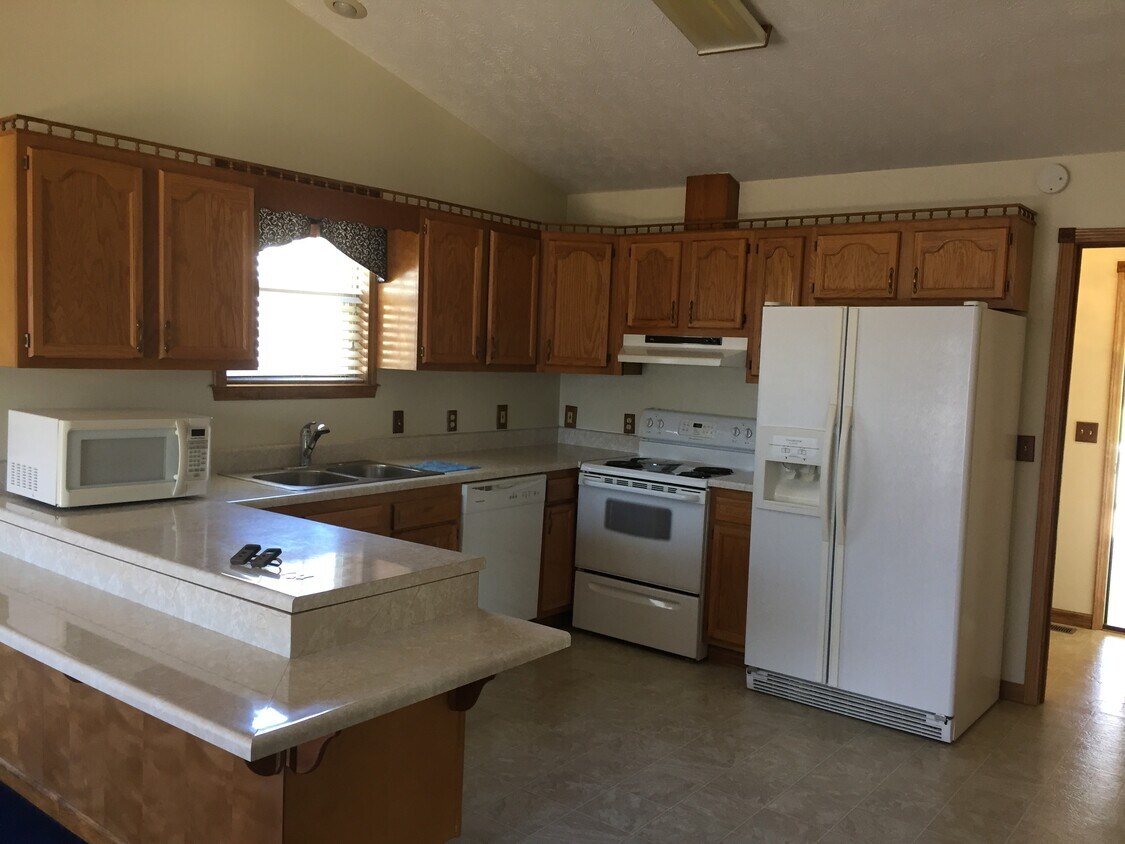 Foto principal - 512 W Hoewisher Rd