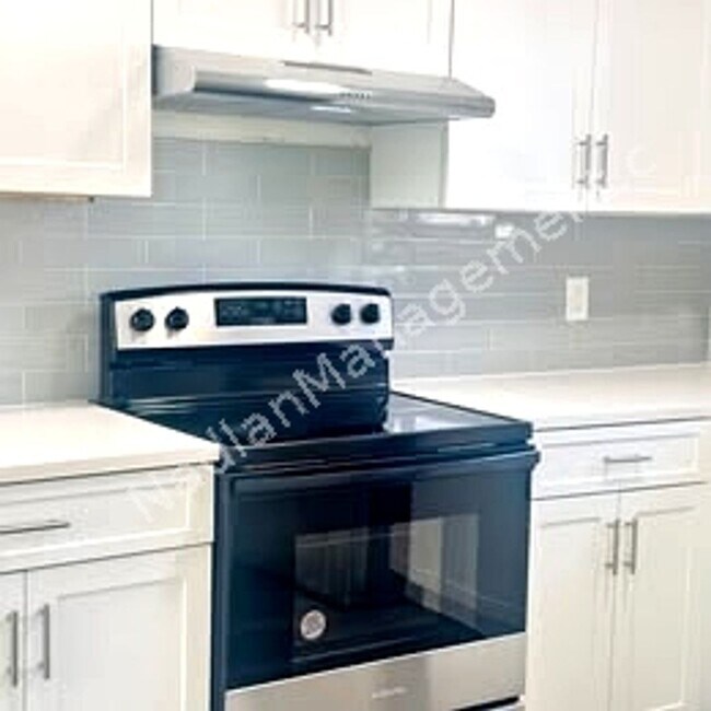 Foto del edificio - 1545 NW 8th Ave