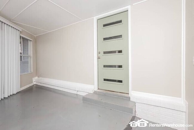 Building Photo - Renovated 3bed 1bath home in The Village