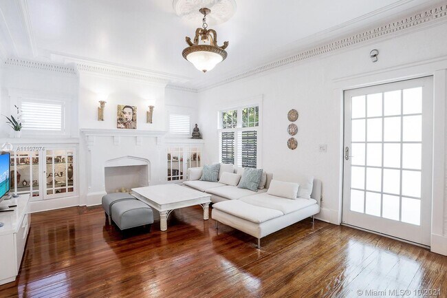 Foto del edificio - 178 NE 45th St
