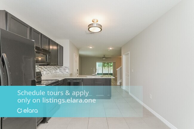 Foto del edificio - 12929 SHADY FERN LN