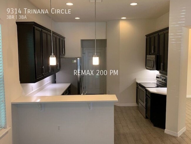Building Photo - 9314 Trinana Cir