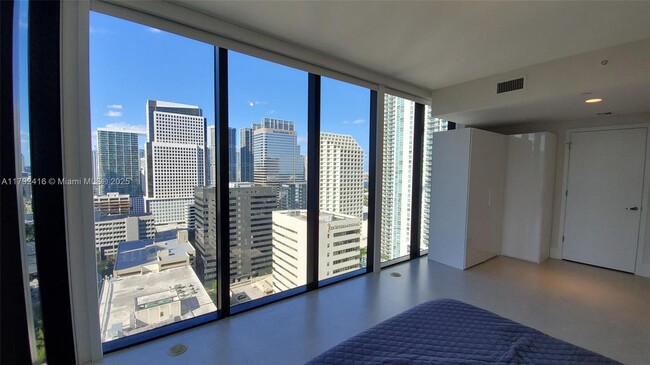 Foto del edificio - 1010 Brickell Ave