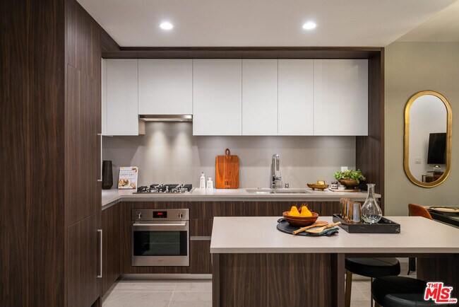 Foto del edificio - 1201 S Hope St