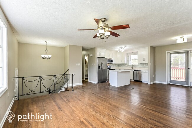 Foto del edificio - 8680 Lowell Road, Pomfret, MD, 20675