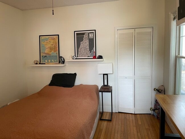 Building Photo - 7 Richardson Ter