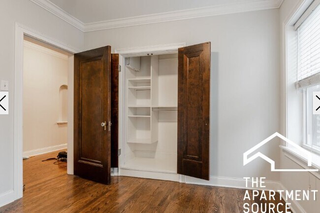 Foto del edificio - 4838 N Paulina St