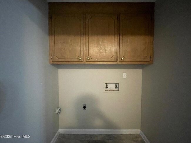 Foto del edificio - 3816 Sterling Pointe Dr