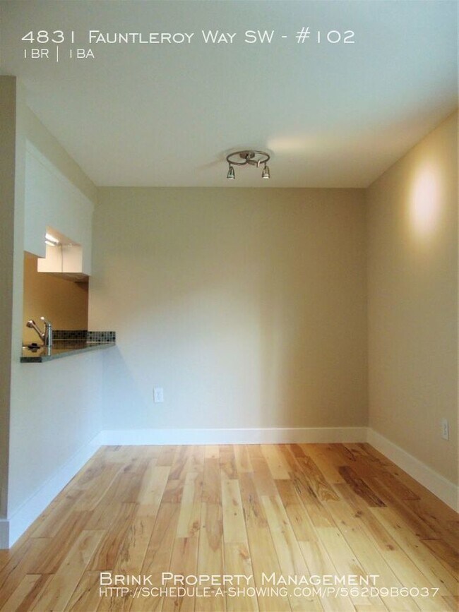 Foto del edificio - 4831 Fauntleroy Way SW