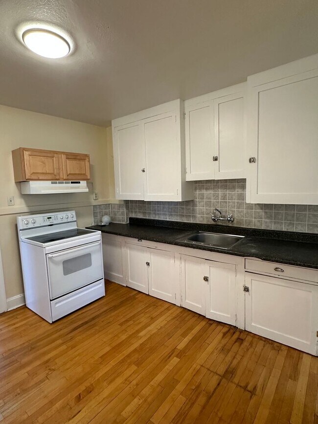 Foto del edificio - 1312/1316 Duplex