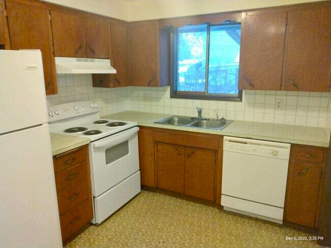 Foto del edificio - 1226 E North Ave