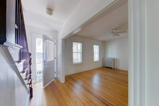 Building Photo - 13 Kilburn Ct